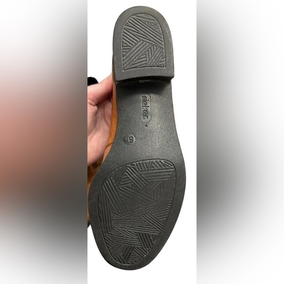 Rieker antistress size 6.5 slip on 1” low heel tan booties size 6.5 - Picture 7 of 10